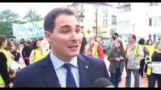 Manifestation à Maurepas pour le report des rythmes scolaires