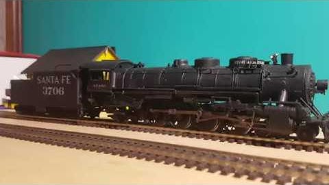 #3706 scratchbuilt 4-8-2 steam loco