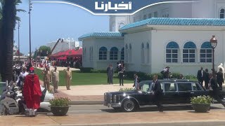 شاهد لحظة وصول الملك محمد السادس لساحة عمالة المضيق الفنيدق لاستقبال ضيوفه بمناسبة عيد العرش المجيد