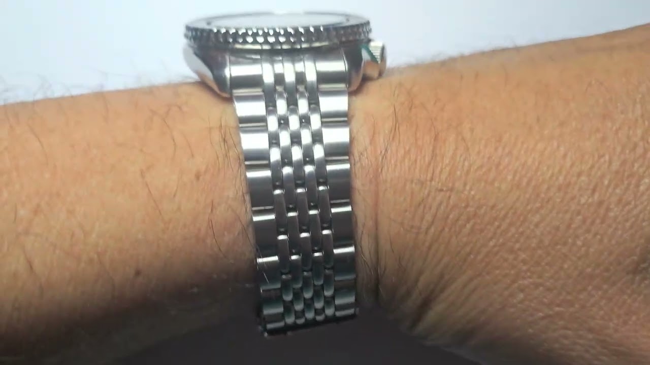 Seiko SKX Buy one while you still can - YouTube