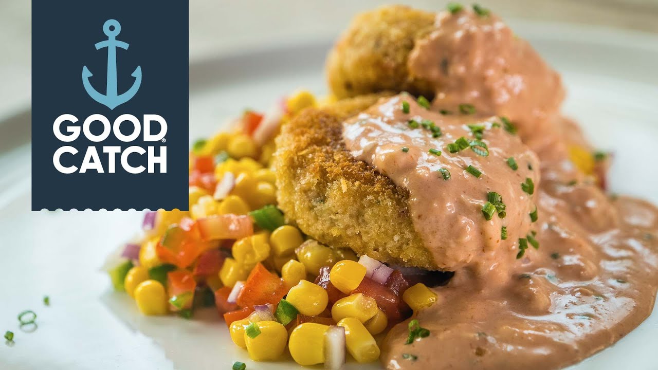 GOOD CATCH Breaded Crab Cake w/ Creamy Cocktail Sauce & Corn Salsa 1min Recipe Video