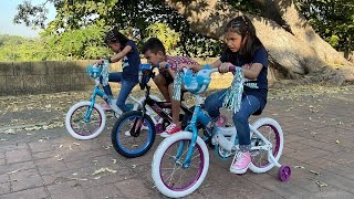 LOS GUZMANCITOS APRENDEN A ANDAR EN BICICLETA