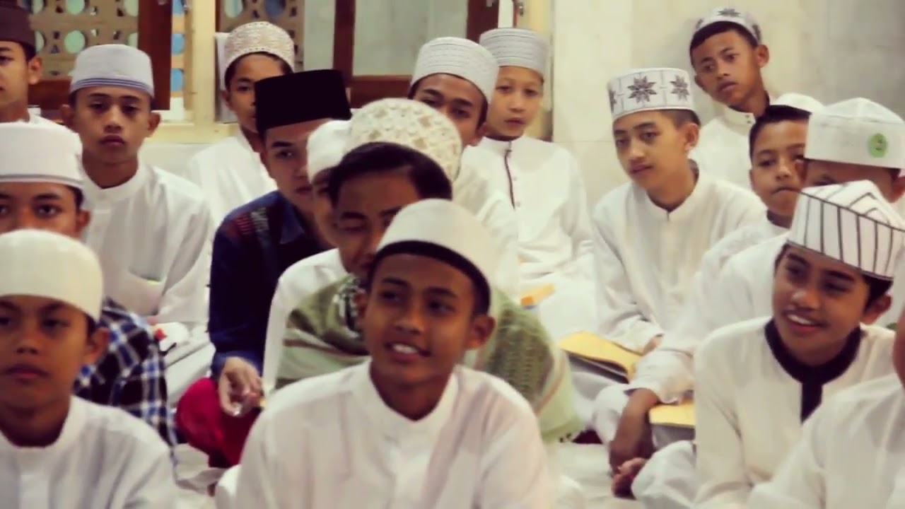 Santri Mulia Pondok Pesantren Nurul Qarnain