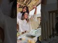 قصه ی هزارو یک شب تو دلم کاشتی تو چی آوردی که جاش قلبمو برداشتی قصه ی هزارو یک شب تو دلم کاشتی تو چی آوردی که جاش قلبمو برداشتی