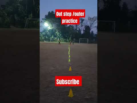 Kick for outer practice/ outstep #viralvideo #football #skills #viralshort #ronaldoskills