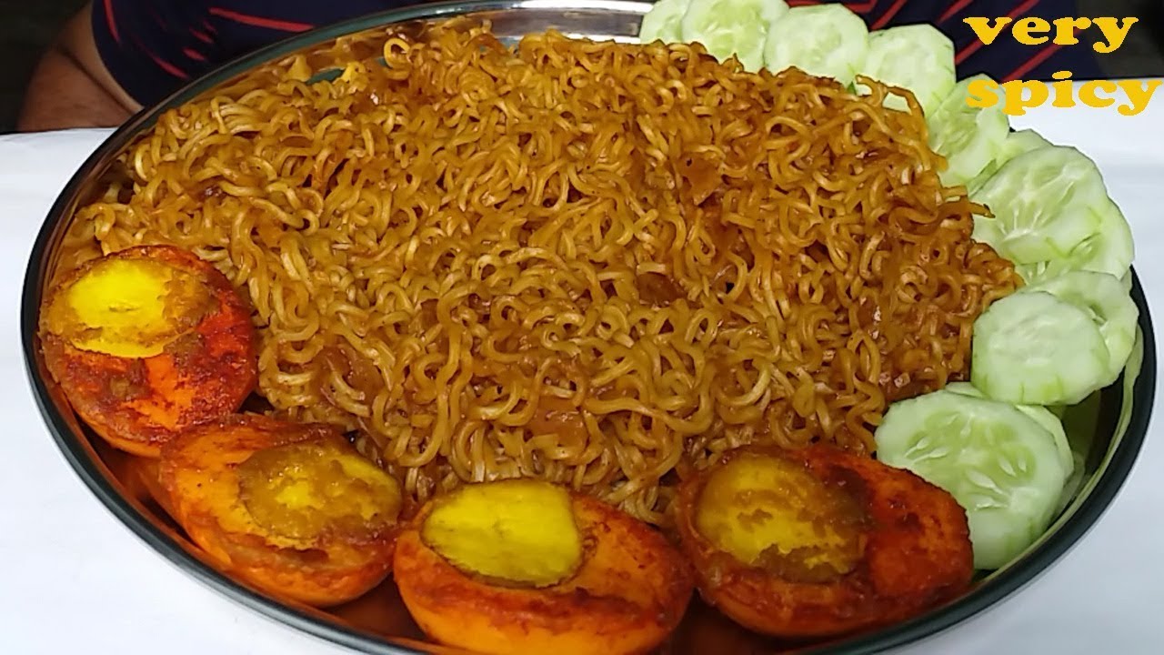 Very Spicy Noodle Eating with Fried Eggs (Eating sound) YouTube