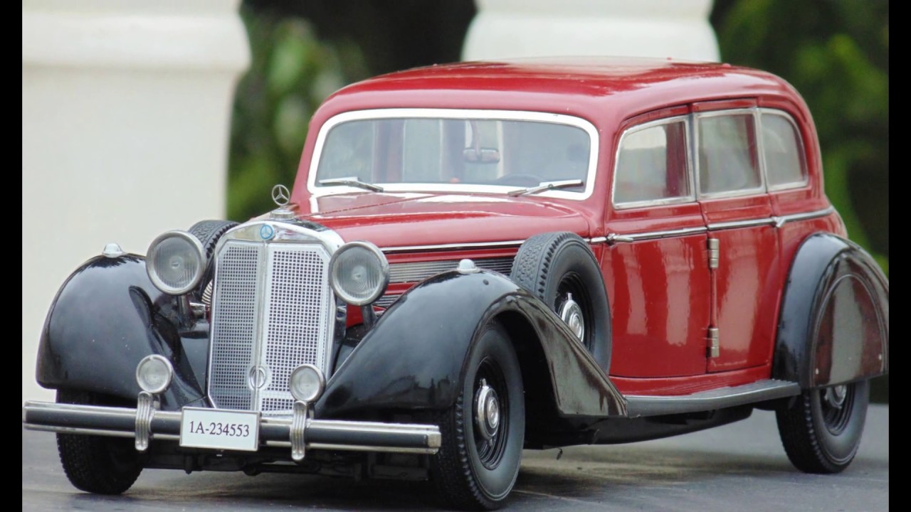 Mercedes Benz 770K 1938 Rouge Signature Models 38203 – Voiture Miniature 1/18 – Occasion Boîte Abîmée