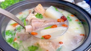 炖羊肉汤，直接下锅炖是外行，教你正确做法，汤鲜味浓，无腥膻味