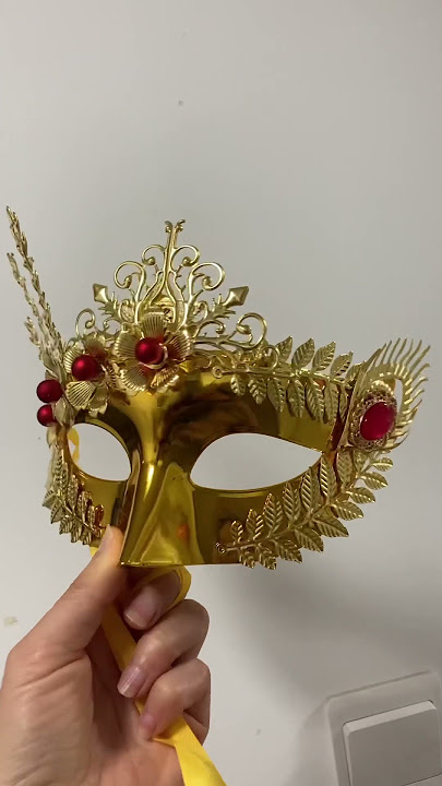 DIY decorated masquerade mask you can make in minutes – SheKnows