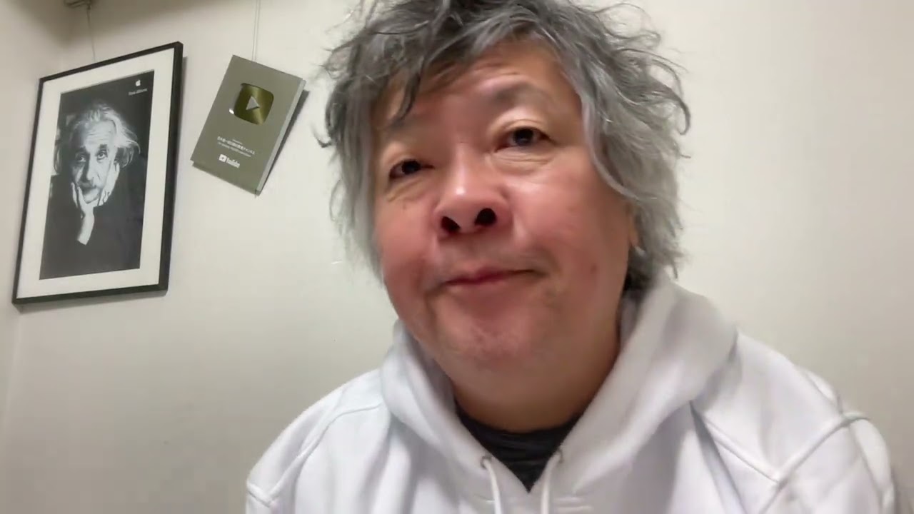 人工知能時代に、「古典」を読む理由。AIがどんどん賢くなることばかり助けていないで、私たち人間も、判断や選択を高めるために、認知的負荷の高い自然言語のテクストを読まなくてはならない。