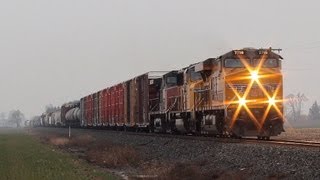 UP 7798 leads QPDRV past Concomly Road near Gervais, Oregon 1.5.13