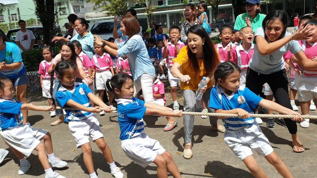 ชักกะเย่อสุดมันส์ กีฬาสีอนุบาล น้องน้ำมนต์ อ.3/4 สีฟ้า