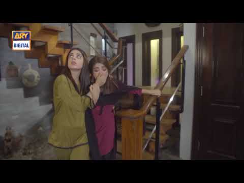 Kinza Hashmi Handgag Pakistani Actress 