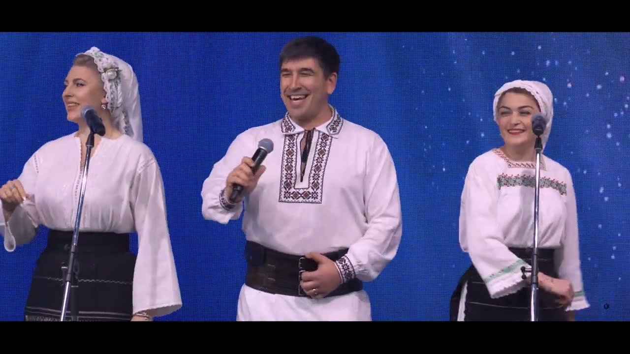 Ansamblul etnofolcloric DORURELE - Cântă mierla pe o crenguță