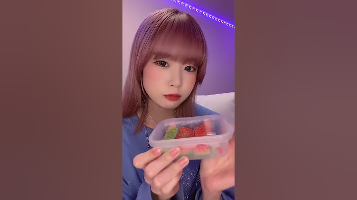 Frozen sour belts are popular overseas🌈ᵕ̈* #food #japan #sweets #sourstrips #candy #frozencandy #...