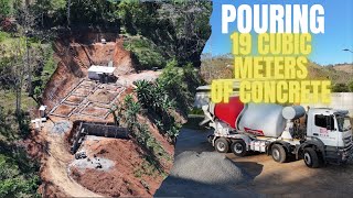 Cement Truck Pouring 19 cubic Meters Of Concrete | Telescopic Concrete Truck Got Stuck