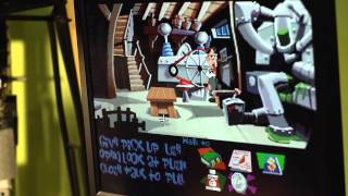 Tim Schafer Plays "Day of the Tentacle" Part 1
