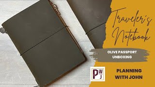 Traveler’s Notebook Olive Passport Unboxing