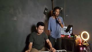 Download Lagu DERITA KOSONG DUA OCIN COVER BY IBRAHIM DAUD FT RIO GTRS MP3 Download Lagu DERITA KOSONG DUA OCIN COVER BY IBRAHIM DAUD FT RIO GTRS MP3