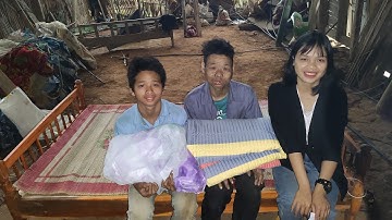 Tặng Giường Cho Ông Cụ Ăn Sắn Sống Qua Ngày -Quà Chị Đặng Thị Hiền (Móng Cái) gửi tặng Cói Lalin