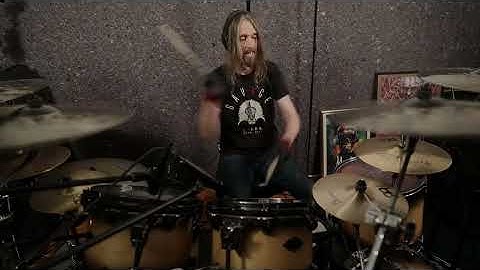 Megadeth Drummer Hears "Mr. Brightside" For The First Time... FOR THE SECOND TIME!
