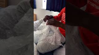 Popping bubble wrap sounds Asmr