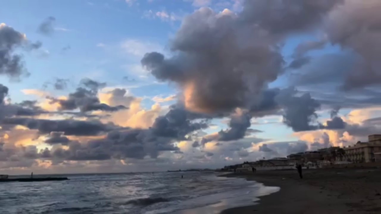Le dirette de La mia Ostia nuvole e sole per un non tramonto alla