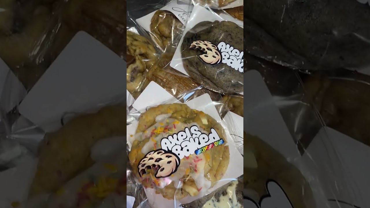 Freshly baked cookies with dip combo! limited time 10% flash sale 