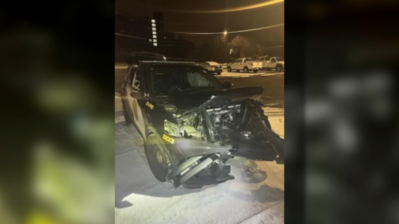 Suspects Lead Golden Valley Police on Chase, Crash Into Federal Reserve Building