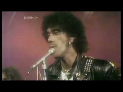 THIN LIZZY - The Boys Are Back In Town  (1976 UK T.O.T.P. TV Appearance) ~ HIGH QUALITY HQ ~