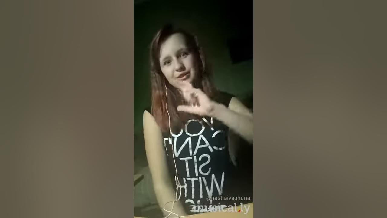 я не помню цвет твоих найков