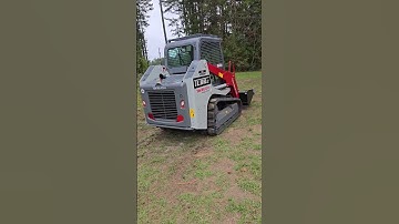 Takeuchi TL8 Skid Steer #skidsteer #takeuchi #landscape