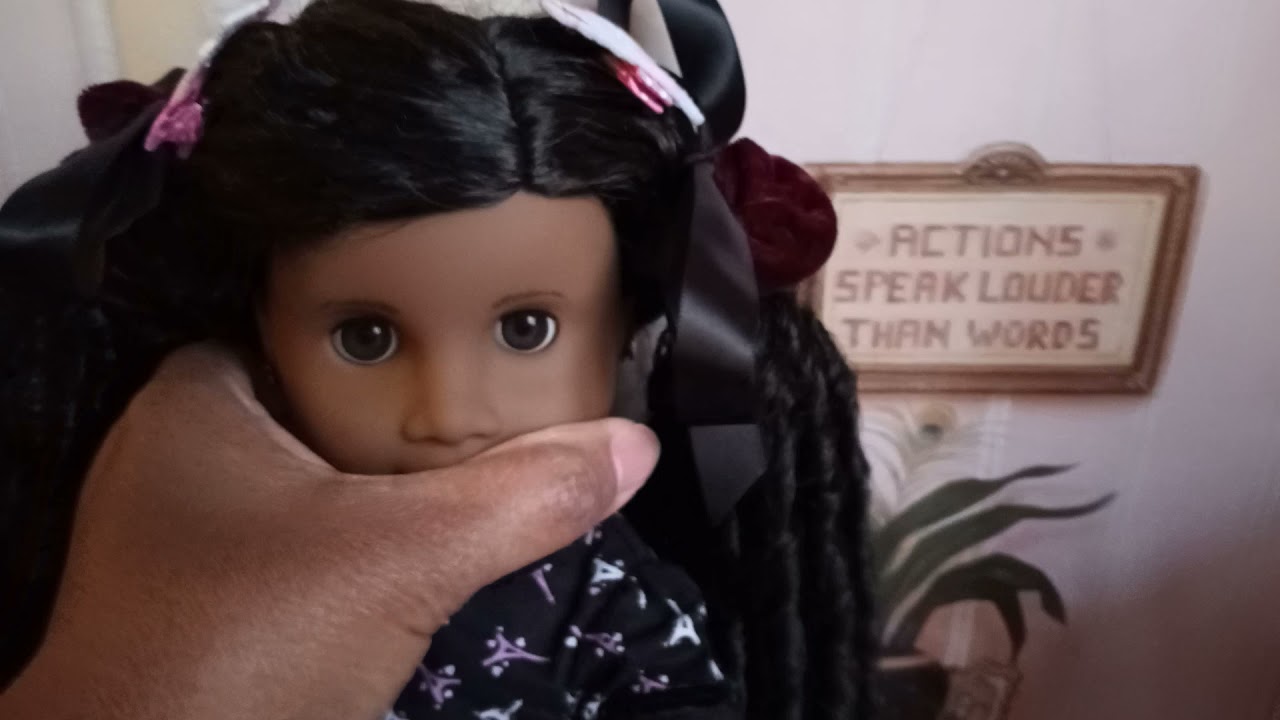 American Girl TM Doll in World Traveler Outfit France 🇫🇷