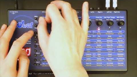 ED4E (Evolver Desktop 4OSCs Experience)