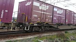 2070列車10時間遅れJR貨物桃太郎EF210−322押し🍑