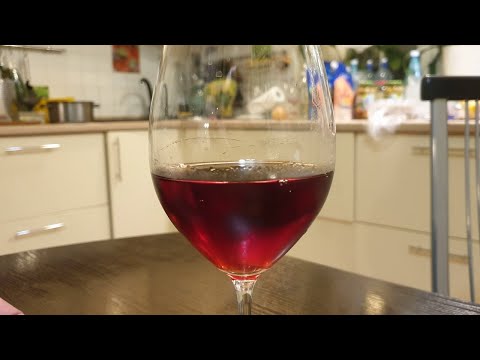 Наше домашнее сливовое вино. Выдержка 1 год.