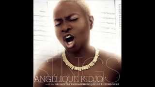 Video thumbnail of "Angélique Kidjo - Ominira (Sings)"