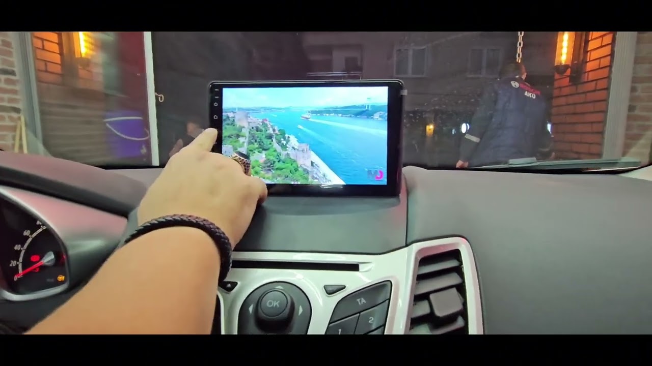 2011 Ford Fiesta // Carplay Android Multimedya