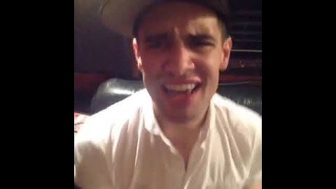 @hellosarahurie: Err