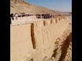 معبد الفرعونة حتشبسوت الدير البحري بالبر الغربي لللأقصر بمصر لمحة من المعبد