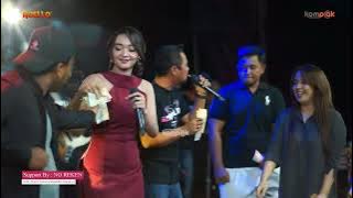 SIA SIA MENGHARAP CINTAMU DIFA FT FENDIK OM ADELLA LIVE BANYUATES