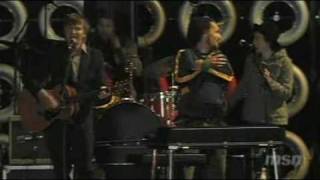 Crowded House - Weather With You - Live Earth