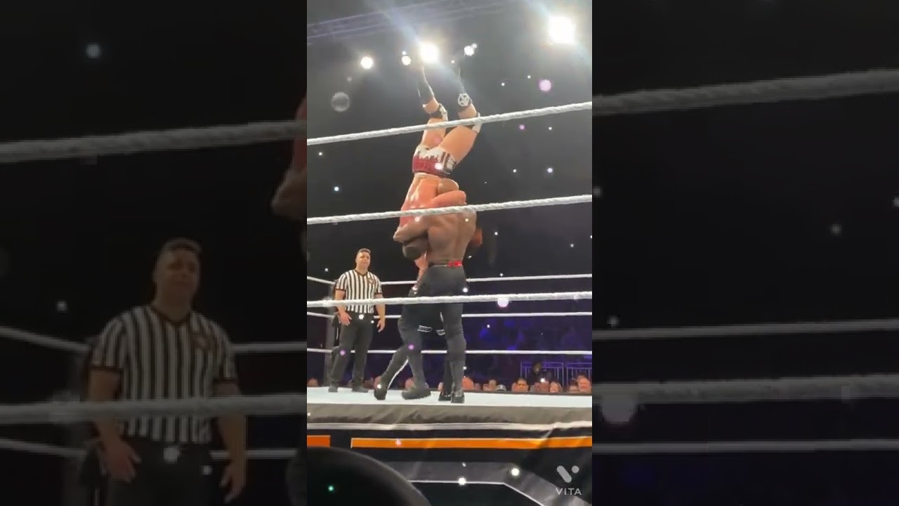 Aj styles vs Bobby lashaly vs Austin theory ( Aj styles selfie with theory's phone )