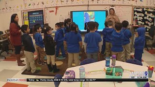 Mayor Johnson visits Chicago Public Schools ahead of new school year