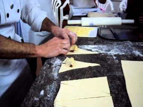 Vídeo: Como Embrulhar Croissants