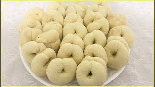 ROSQUINHA DE AMIDO DE MILHO RENDE MUITO E SÃO DELICIOSAS!