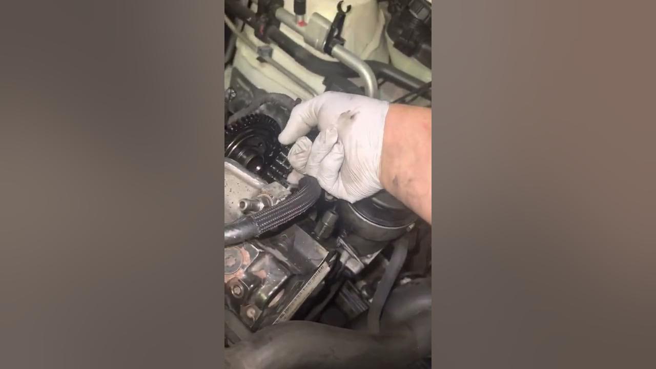 Mercedes Gl350 diesel Checking chain tensioner YouTube