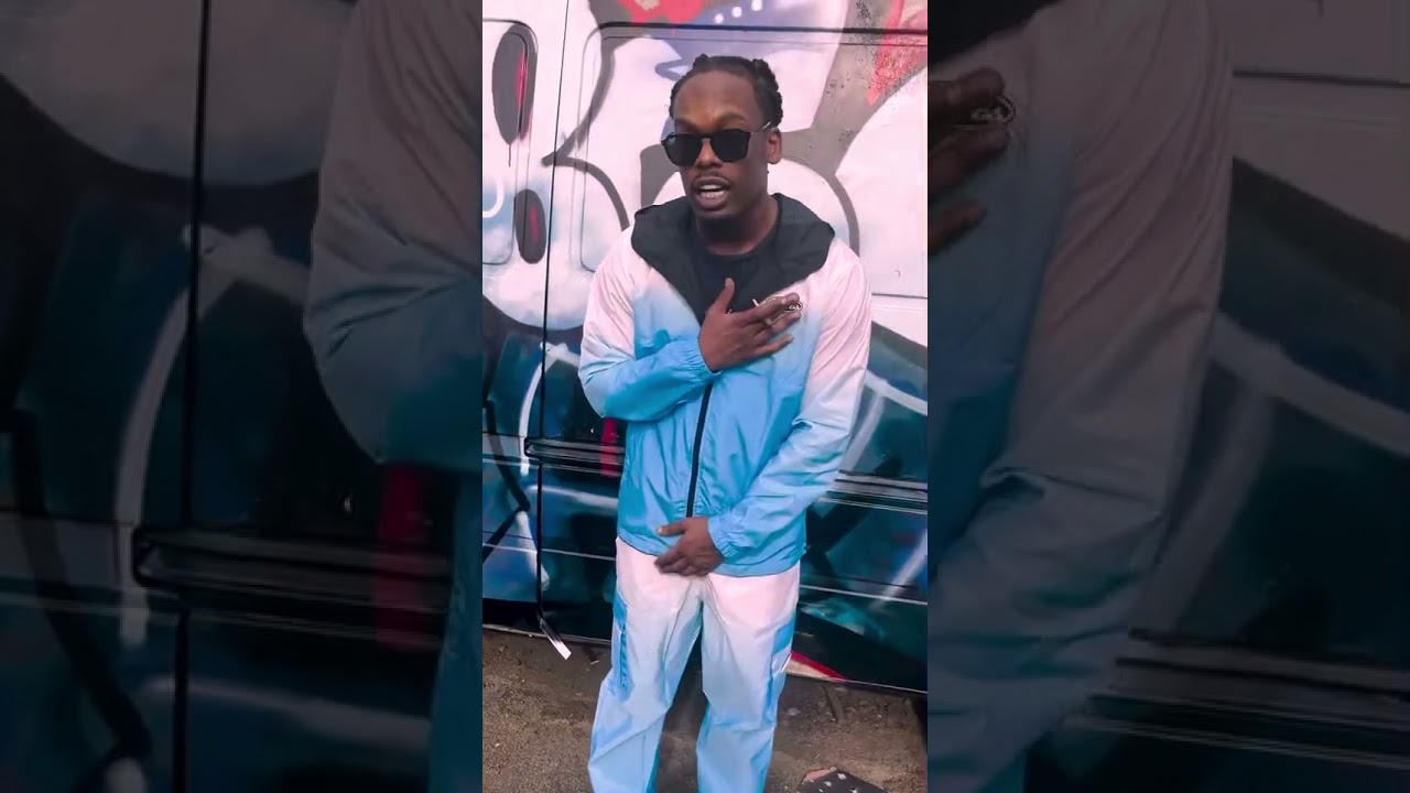 Pinky notes  on tour