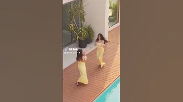 من فوق رمش العين 