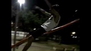 Crianças: @borgesblake @luulyreis e @Dal_Wistler se divertindo na praça em Mogi das Cruzes